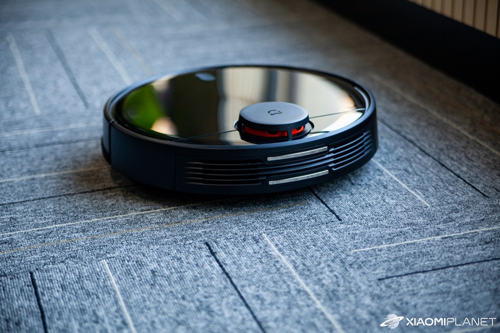 Mi Robot Vacuum P Black