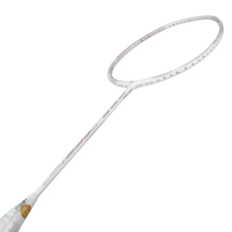 ENERGY-GROOVE-SPEED_03_WHITE-MATTE-EYELET-TRANSPARENT-03.webp