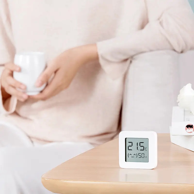 xiaomi-mi-temperature-and-humidity-monitor-2 (1).webp