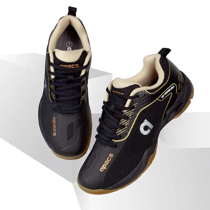 PRO-800_01_BLACK-GOLD-01.webp